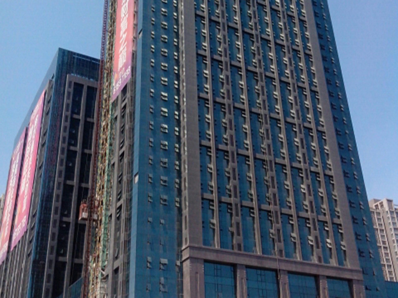 東貿(mào)廣場(chǎng)